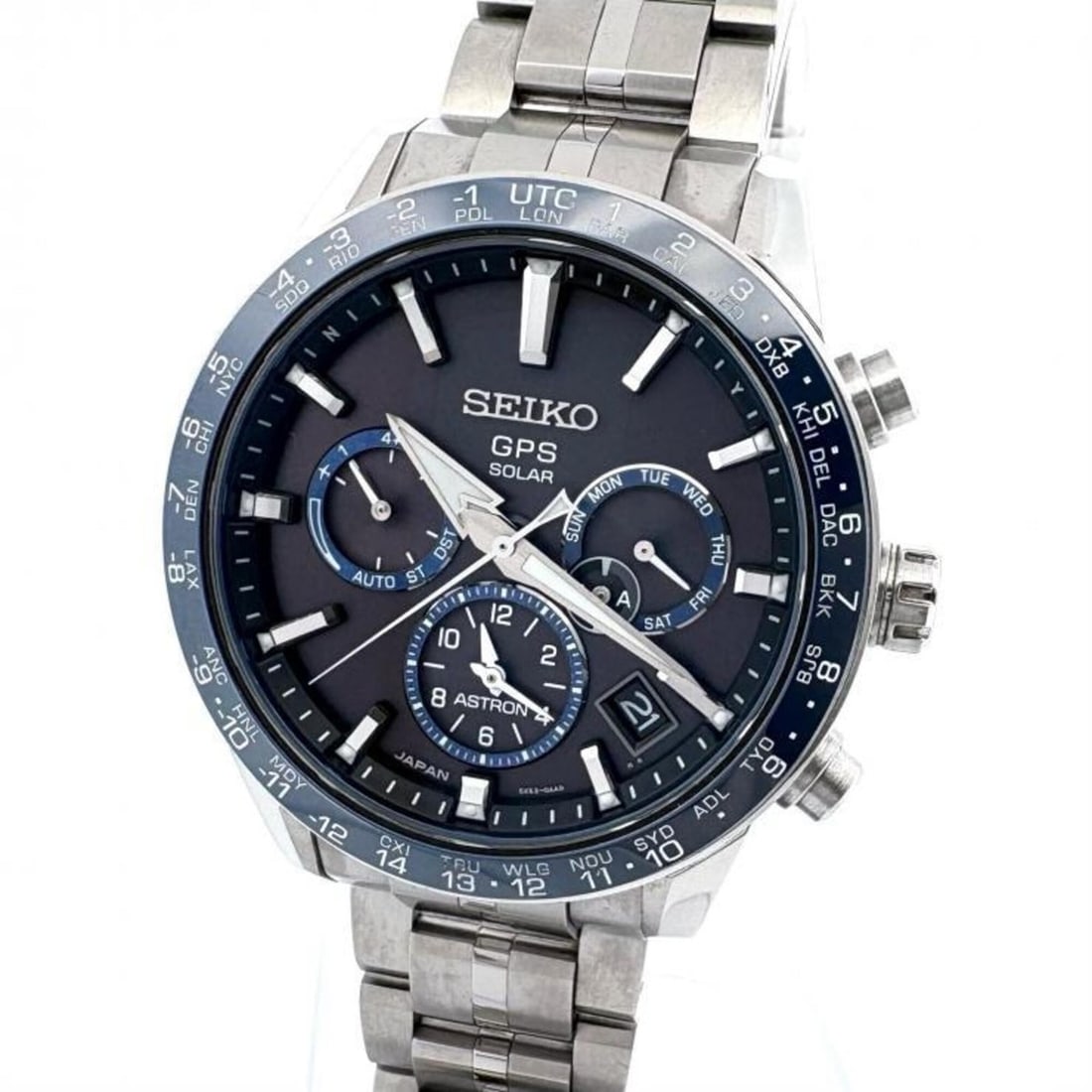 Seiko Astron 5X Series GPS Solar Watch SBXC001 Silver Blue Dial SEIKO: --- Catalog ---Category: SizeWrist Size: 15cm / 5.9''Case Diameter: 42mm / 1.65''Category: DesignType: WristwatchGender: MenColor (Dial): BlueMaterial (Band): TitaniumMaterial (Case): TitaniumCategory
