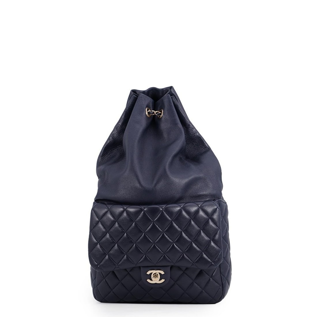 Chanel Matelassé Drawstring Lambskin Backpack A94417 CHANEL Handbag Rucksack BGA: --- Catalog ---Category: SizeWeight: 690g / 1.52lb.Size (HxWxD): 36cm x 21.5cm x 7.5cm / 14.17'' x 8.46'' x 2.95''Category: DesignType: BackpackColor: NavyGender: WomenMaterial: Leather Hardware Color
