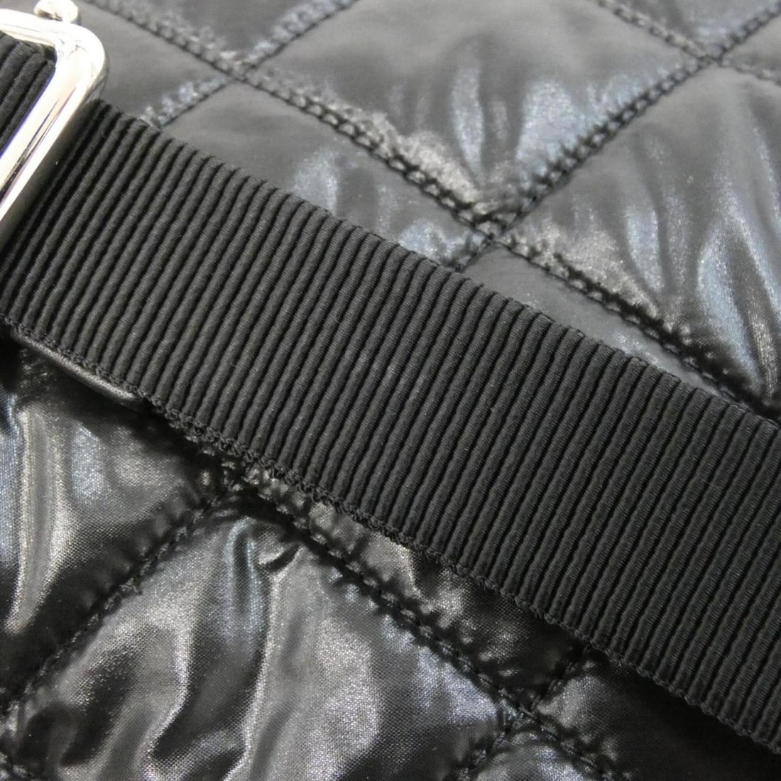Chanel AS2109 Backpack - 6