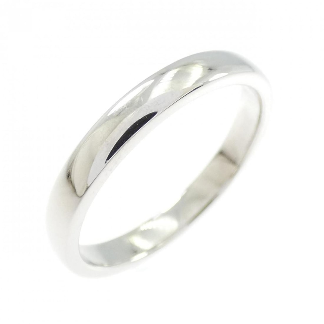 Tiffany Bizet Ring: --- Catalog ---Category: SizeJP Size: 9.0US Size: 5Category: DesignType: Band ringGender: WomenMaterial: Platinum 950Category: GeneralBrand: Tiffany--- Item List ---Section: ConditionRanking: Rank A