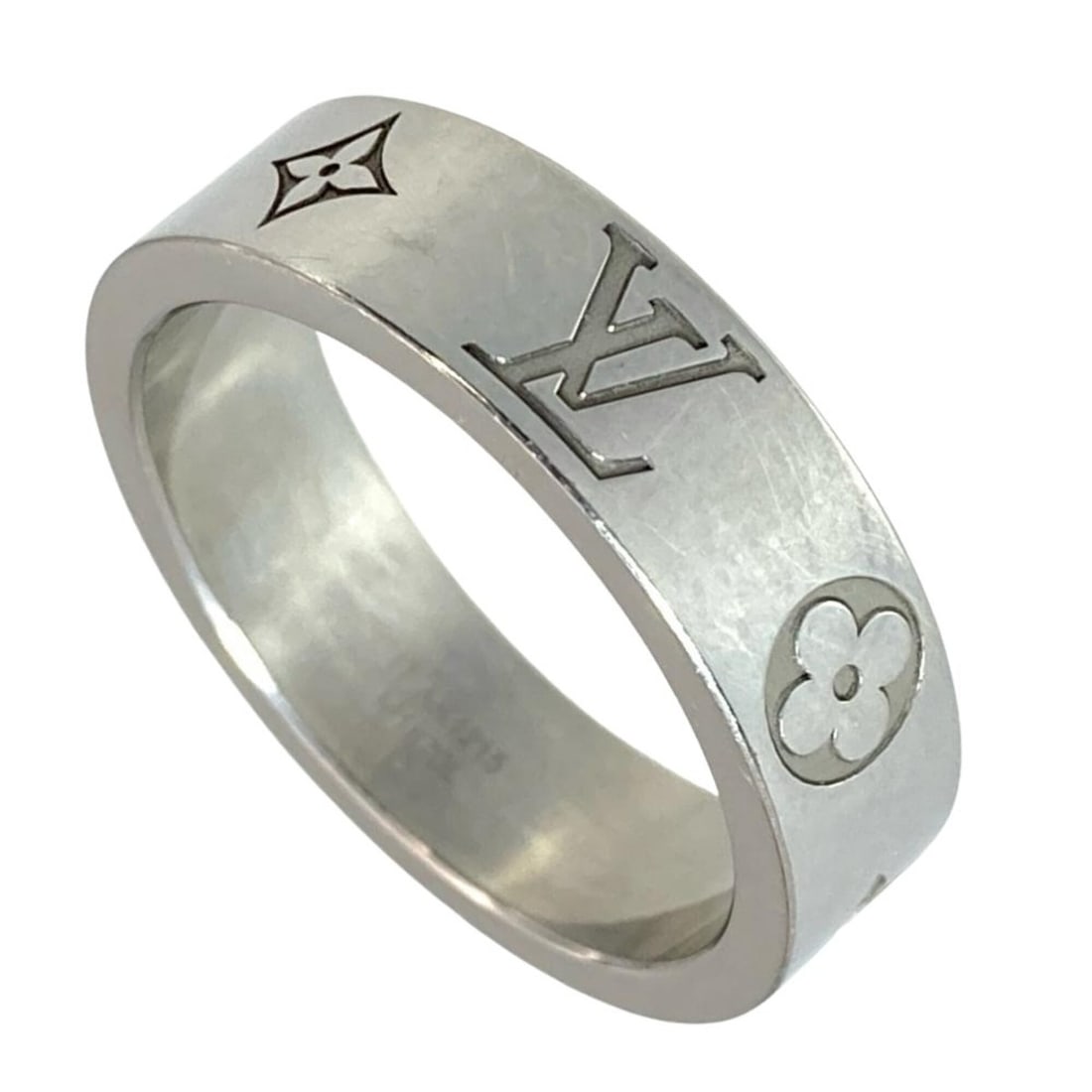 Louis Vuitton LV Mosaic Ring, Metal, Approx. M1670L, Silver, AK1215, Men's: --- Catalog ---Category: SizeWidth: 6mm / 0.24''JP Size: 21US Size: 10Category: DesignType: Band ringColor: SilverGender: MenMaterial: MetalColor Grade: LCategory: GeneralBrand: Louis VuittonCountry o