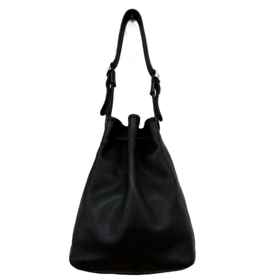 COACH Leather Bag 9165 Black: --- Catalog ---Category: SizeSize (HxWxD): 27.5cm x 25cm x 15cm / 10.82'' x 9.84'' x 5.9''Category: DesignType: Shoulder bagColor: BlackGender: WomenMaterial: Leather Category: GeneralBrand: Coach---