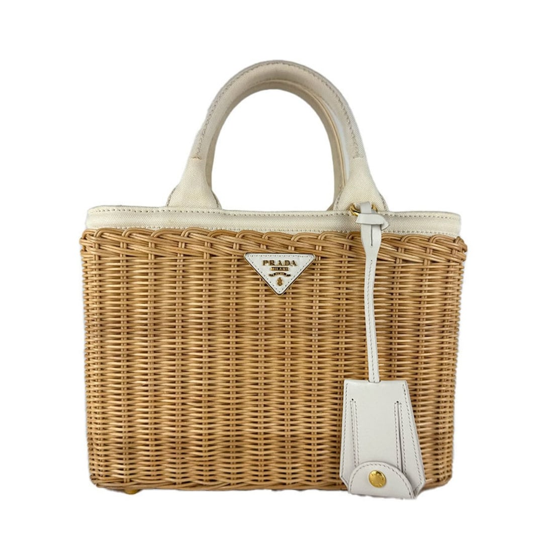 Prada PRADA Shoulder Bag, Basket Handbag, Canvas, Rattan, Natural Ivory, Women's z10902: --- Catalog ---Category: SizeSize (HxWxD): 19cm x 26cm x 11cm / 7.48'' x 10.23'' x 4.33''Category: DesignType: Handbag, Shoulder bagColor: IvoryGender: WomenMaterial: Canvas Category: GeneralBrand: Pr