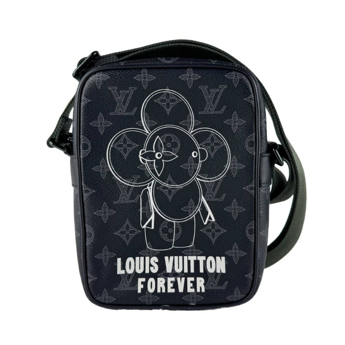 Louis Vuitton LOUIS VUITTON Crossbody Shoulder Bag Monogram Eclipse Vivienne Danube PM Black Gray: --- Catalog ---Category: SizeSize (HxWxD): 21cm x 15cm x 6cm / 8.26'' x 5.9'' x 2.36''Category: DesignType: Shoulder bagColor: Black, Gray, Khaki, Monogram EclipseGender: MenMaterial: Monogram Eclipse
