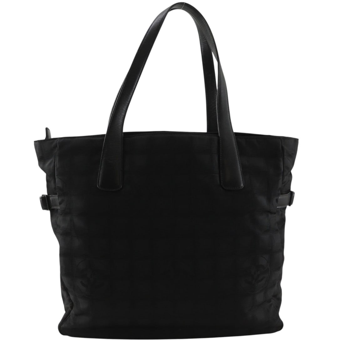 Chanel New Travel Line Tote GM Bag A15825 Nylon Canvas Black A4 Women's: --- Catalog ---Category: SizeWeight: 550g / 1.21lb.Handle Drop: 20.00cm / 7.87''Size (HxWxD): 32cm x 35cm x 12cm / 12.59'' x 13.77'' x 4.72''Category: DesignType: Tote bag, Weekend bagColor: BlackGend