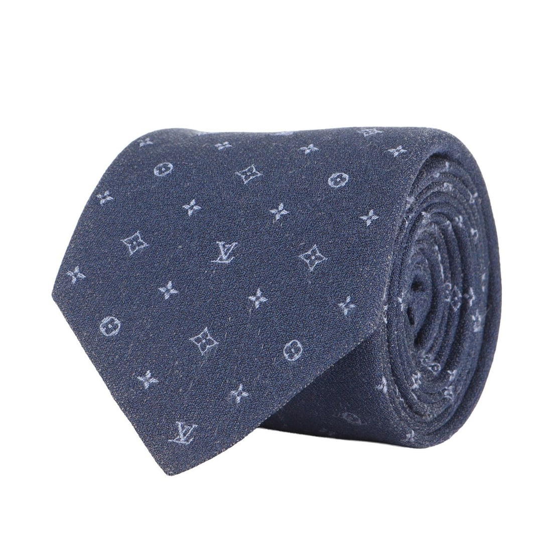 LOUIS VUITTON Louis Vuitton tie, navy blue, Cravat Monogram silk M76613, made in Italy, men's.: --- Catalog ---Category: SizeWidth: 7cm / 2.75''Total Length: 151cm / 59.44''Category: DesignType: CravatColor: NavyGender: MenMaterial: Silk Category: GeneralBrand: Louis VuittonCountry of Origin: It
