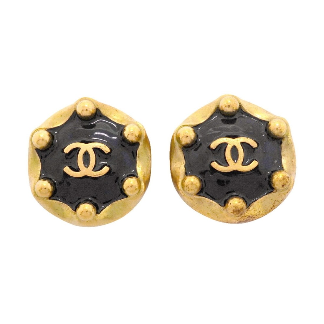 Chanel Earrings, Coco Mark Circle, GP Plated, Gold, Black, Women's: --- Catalog ---Category: SizeSize (HxWxD): 24.80mm x 24.50mm / 0.98'' x 0.96''Category: DesignType: Clip earringsColor: Black, GoldGender: WomenMaterial: Gold platingCategory: GeneralBrand: Chanel--- 