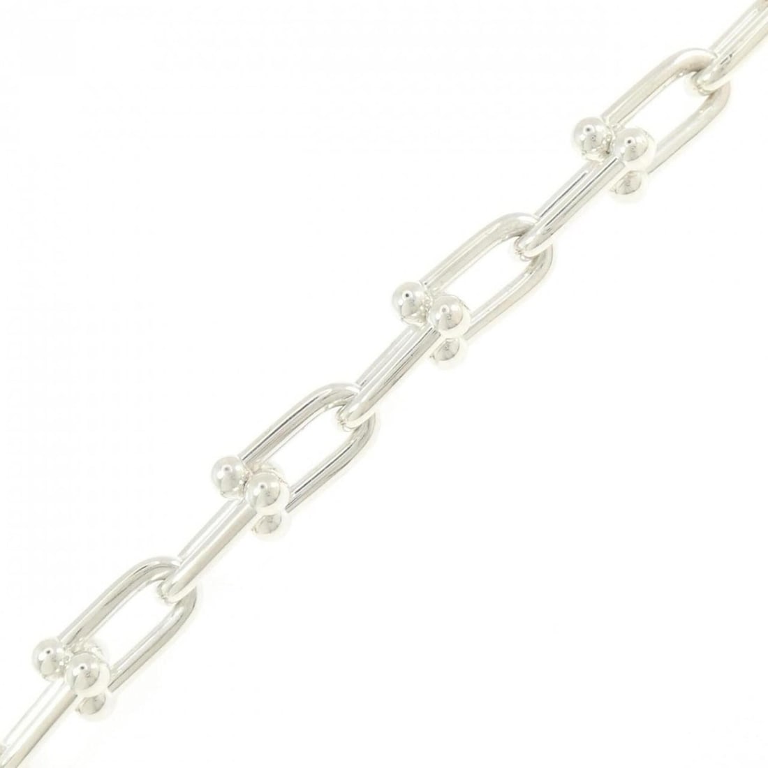 Tiffany HardWear Link Large Bracelet: --- Catalog ---Category: SizeLength: 20.5cm / 8.07''Category: DesignType: Charm braceletGender: WomenMaterial: Silver 925Category: GeneralBrand: Tiffany--- Item List ---Section: ConditionRanking: