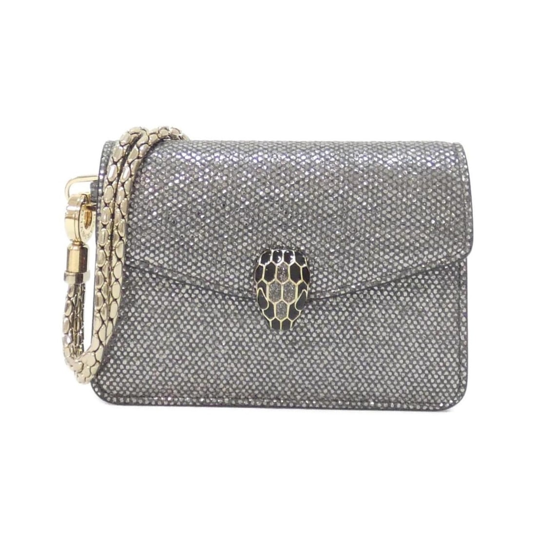 Bvlgari SERPENTI FOREVER 289324 Business Card Holder/Card Case: --- Catalog ---Category: DesignType: Card caseColor: SilverGender: WomenMaterial: Leather Category: GeneralMPN: 289324Brand: BvlgariCategory: Physical PropertiesSize (HxWxD): 7cm x 10.5cm x 2.5cm /