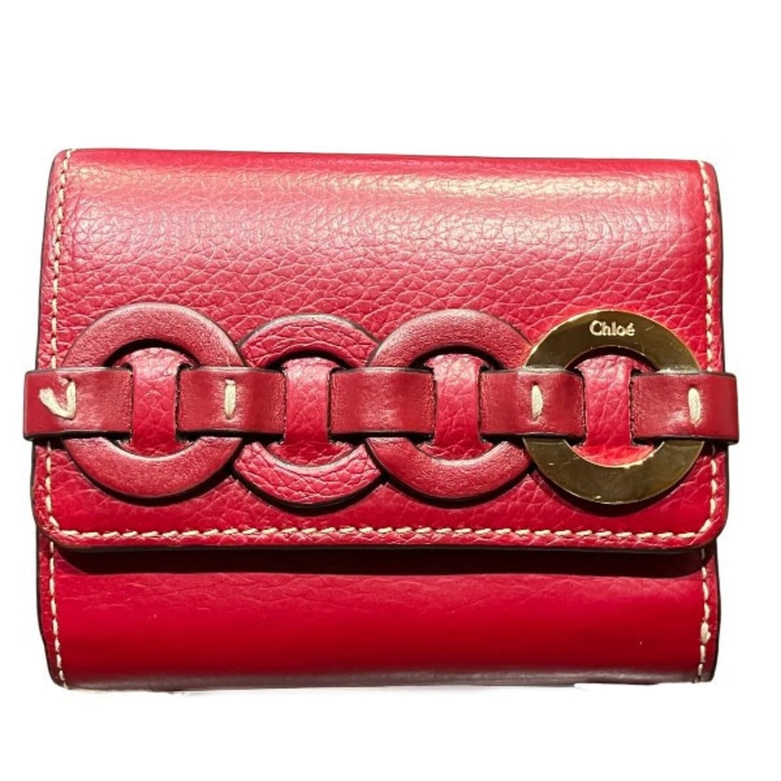 Chloé Chloe Daryl Red Tri-fold Wallet Mini for Women: --- Catalog ---Category: SizeSize (HxWxD): 9.5cm x 11cm x 3.5cm / 3.74'' x 4.33'' x 1.37''Category: DesignType: Wallet (tri-fold)Color: Red colorGender: WomenMaterial: Leather Category: GeneralBrand: 