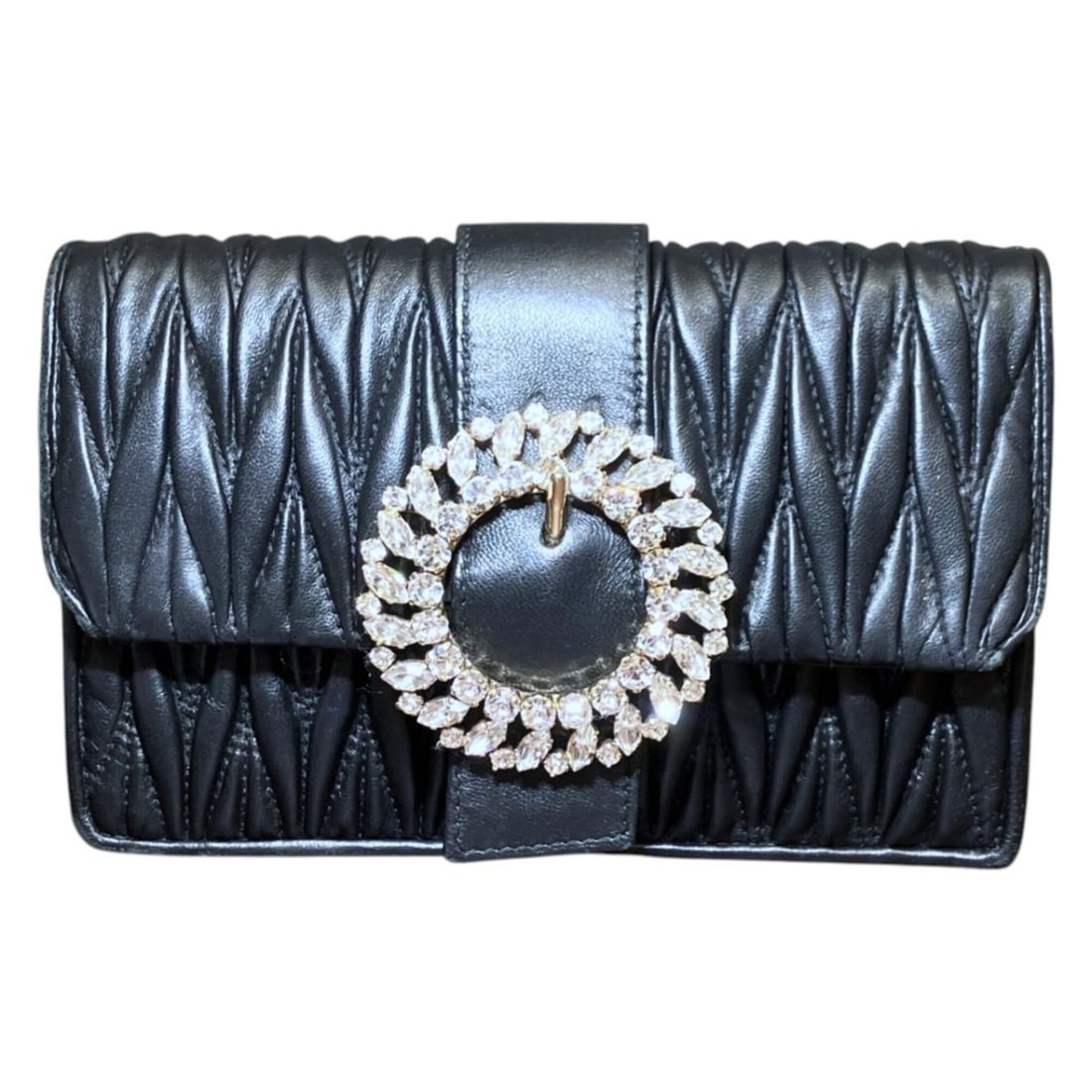 Miu Miu Miu shoulder bag, Matelassé leather, crystal and metal, 5BH095: --- Catalog ---Category: SizeSize (HxWxD): 56cm x 18cm x 5.5cm / 22.04'' x 7.08'' x 2.16''Category: DesignType: Shoulder bagColor: BrownGender: WomenMaterial: Leather , Metal Category: GeneralMPN: