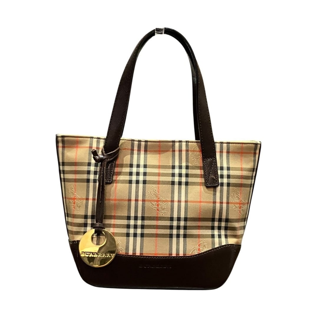 Burberry Shadow Horse handbag, Nova Check canvas and leather.: --- Catalog ---Category: SizeHandle Drop: 12.00cm / 4.72''Size (HxWxD): 12cm x 18cm x 8cm / 4.72'' x 7.08'' x 3.14''Handle Length: 29cm / 11.41''Category: DesignType: HandbagColor: BeigeGender: WomenC