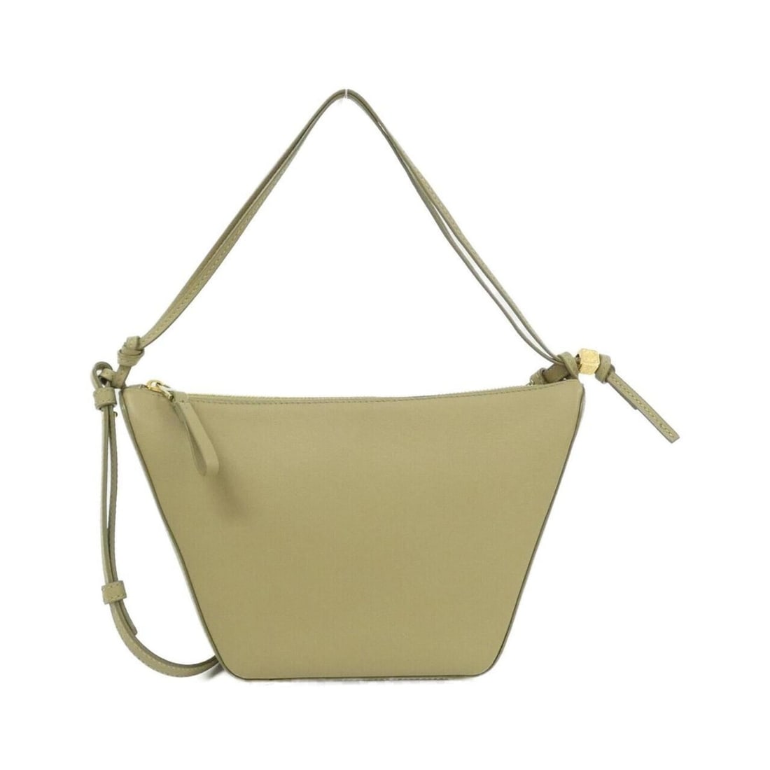 Loewe Hammock Hobo Handbag Mini A538G13X01 Shoulder Bag: --- Catalog ---Category: SizeSize (HxWxD): 17cm x 27cm x 10cm / 6.69'' x 10.62'' x 3.93''Category: DesignType: Handbag, Shoulder bagColor: GreenGender: WomenMaterial: Leather Leather/Fur Type: