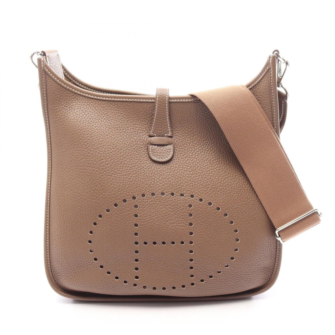 Hermes Evelyne 3 Trois PM Shoulder Bag/Handbag, Leather, Taurillon Clemence, Women's, Gray: --- Catalog ---Category: SizeSize (HxWxD): 26.5cm x 28cm x 7cm / 10.43'' x 11.02'' x 2.75''Category: DesignType: Shoulder bagColor: Etoupe gray, GrayGender: WomenMaterial: Taurillon clemence leather C