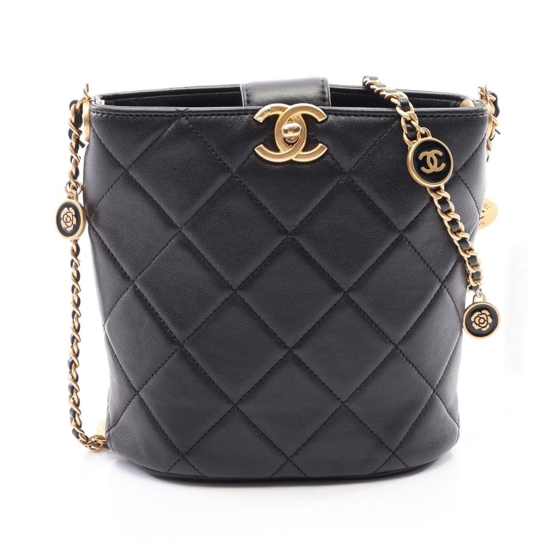Chanel Matelassé Bucket Bag, Shoulder Handbag, Lambskin Leather, Women's, Black: --- Catalog ---Category: SizeSize (HxWxD): 18cm x 17cm x 9cm / 7.08'' x 6.69'' x 3.54''Category: DesignType: Handbag, Shoulder bagColor: BlackGender: WomenMaterial: Leather Hardware Color: GoldLeather