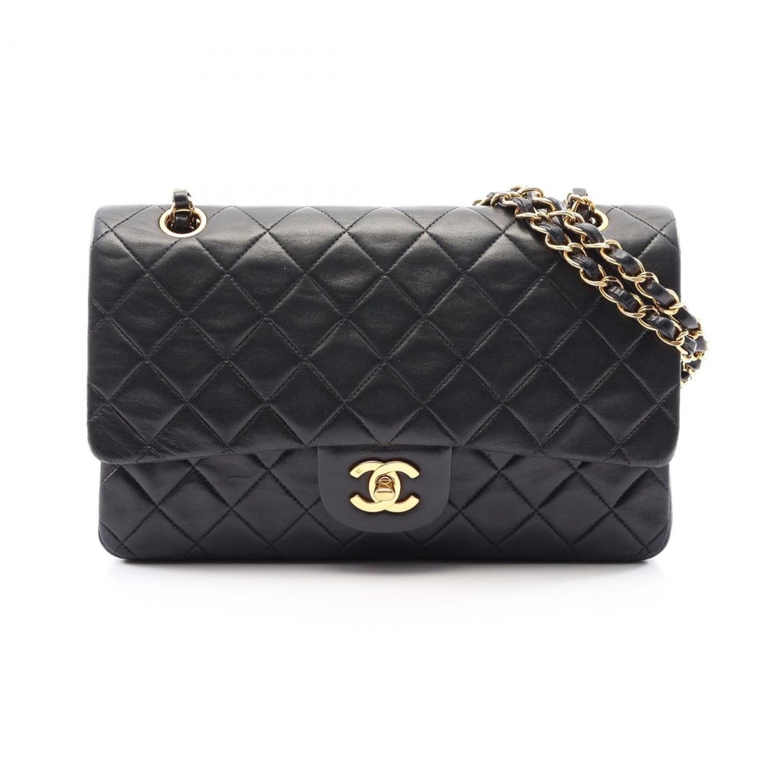 Chanel Matelassé Double Flap Shoulder Bag/Handbag, Lambskin Leather, Women's, Black (A01112): --- Catalog ---Category: SizeSize (HxWxD): 16cm x 25cm x 6.5cm / 6.29'' x 9.84'' x 2.55''Category: DesignType: Handbag, Shoulder bagColor: BlackGender: WomenMaterial: Leather Hardware Color: GoldLeath