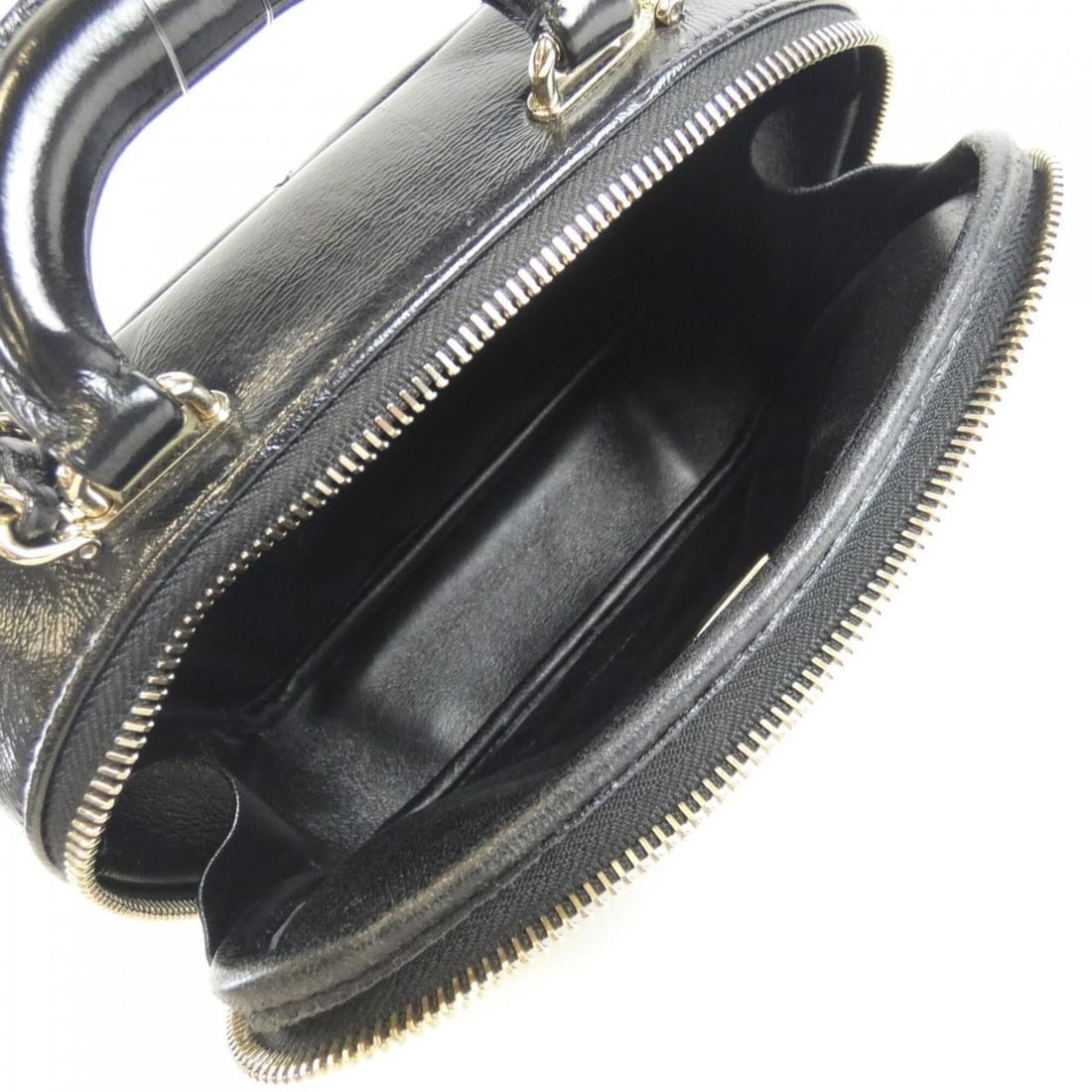 Chanel handbag - 9