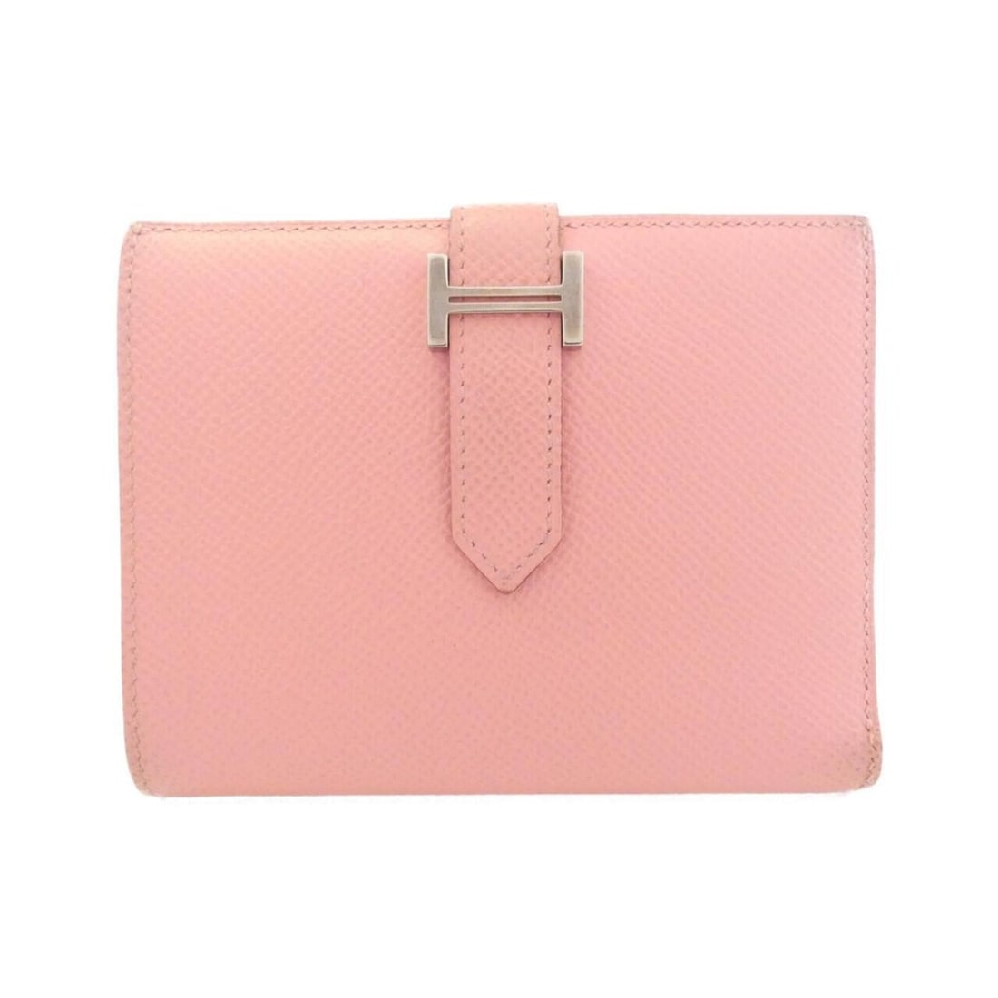 Hermes Bearn Compact Verso 076220CK Wallet: --- Catalog ---Category: SizeSize (HxWxD): 10cm x 12cm x 2cm / 3.93'' x 4.72'' x 0.78''Category: DesignType: Wallet (bi-fold)Color: Rose confettiGender: WomenMaterial: Epsom leather Category: