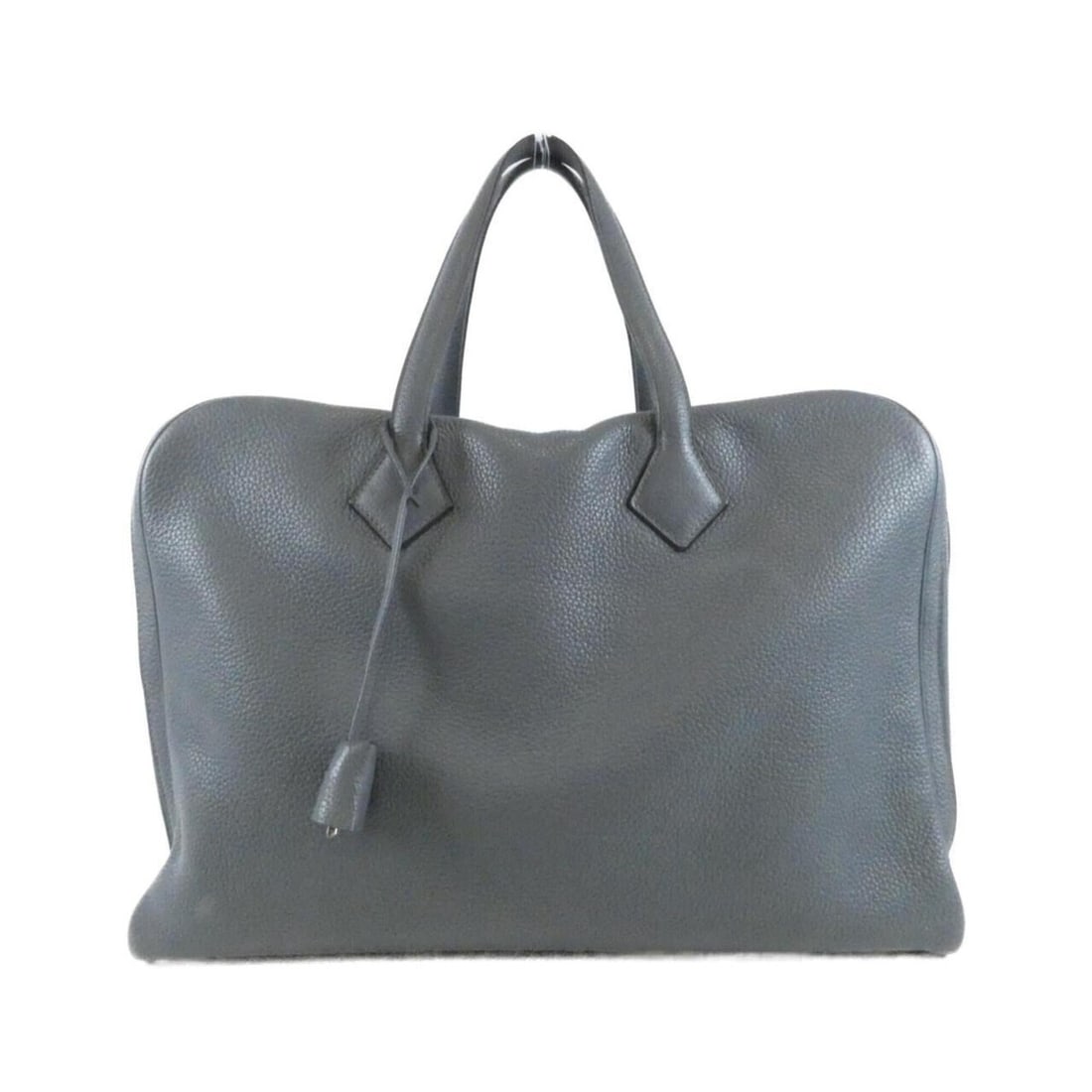 Hermes Victoria II 24H 063868CK Handbag: --- Catalog ---Category: SizeSize (HxWxD): 30cm x 43cm x 13cm / 11.81'' x 16.92'' x 5.11''Category: DesignType: HandbagColor: BlueGender: Women,MenMaterial: Taurillon clemence leather Category: