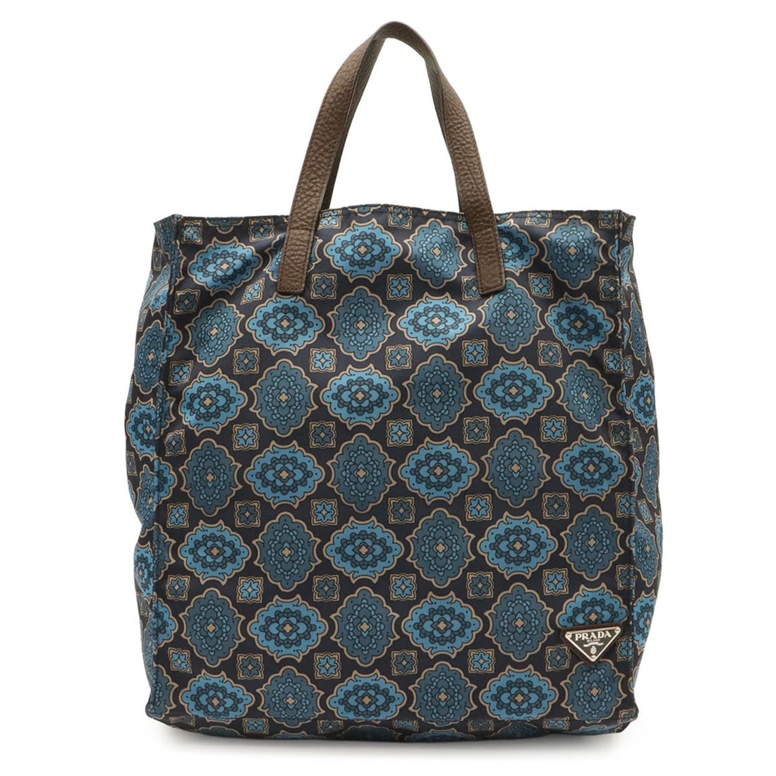 PRADA Triangle Tessuto Stampat Tote Bag, Nylon Leather, Navy Blue Brown: --- Catalog ---Category: SizeSize (HxWxD): 36cm x 35cm x 18cm / 14.17'' x 13.77'' x 7.08''Category: DesignType: Tote bagColor: Blue, Brown, NavyGender: WomenMaterial: Tessuto Category: GeneralBrand: P