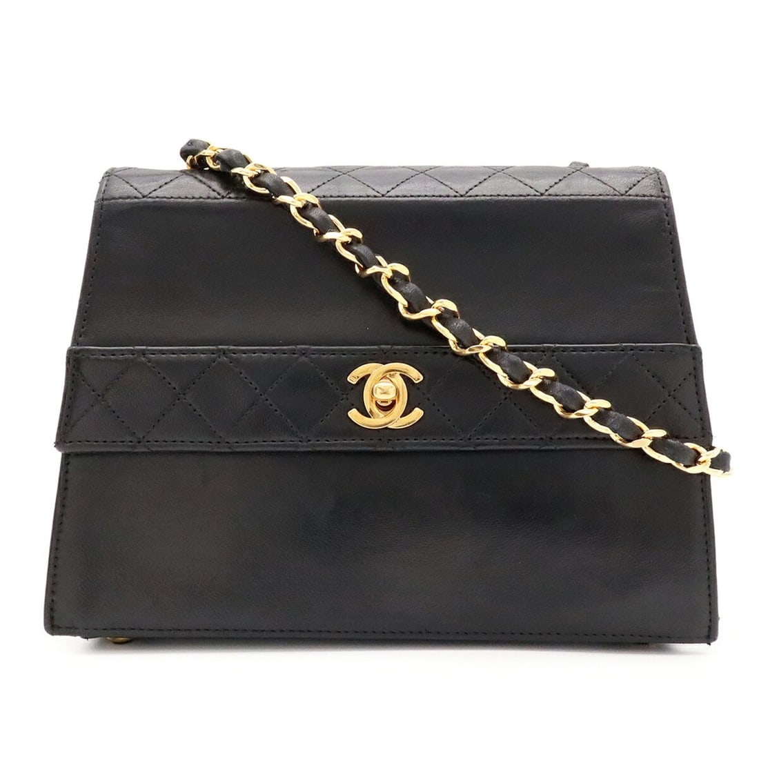 CHANEL Matelassé Coco Mark Chain Shoulder Bag Pochette Leather Black: --- Catalog ---Category: SizeSize (HxWxD): 15cm x 21cm x 6.5cm / 5.9'' x 8.26'' x 2.55''Category: DesignType: Pochette, Shoulder bagColor: BlackGender: WomenMaterial: Leather Category: GeneralBrand: C