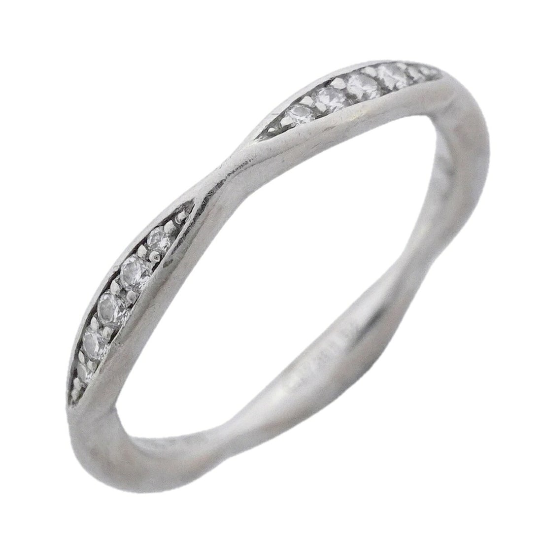 Chanel Camellia Ring, Pt950 Platinum, Diamond, Size #52, Women's: --- Catalog ---Category: SizeUS Size: 6.5Brand Size: 52Category: DesignType: Band ringStone: DiamondGender: WomenMaterial: Platinum 950Category: GeneralBrand: Chanel--- Item List ---Section: Condition