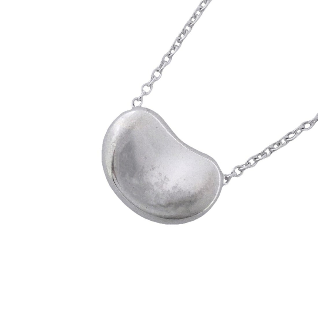 Tiffany & Co. Bean Necklace, Sterling Silver 925, Women's: --- Catalog ---Category: SizePendant Size: 7.6mm x 10.7mm / 0.29'' x 0.42''Neck Circumference: 46 cm / 18.11''Category: DesignGender: WomenMaterial: Silver 925Necklace Type: NecklaceCategory: GeneralB