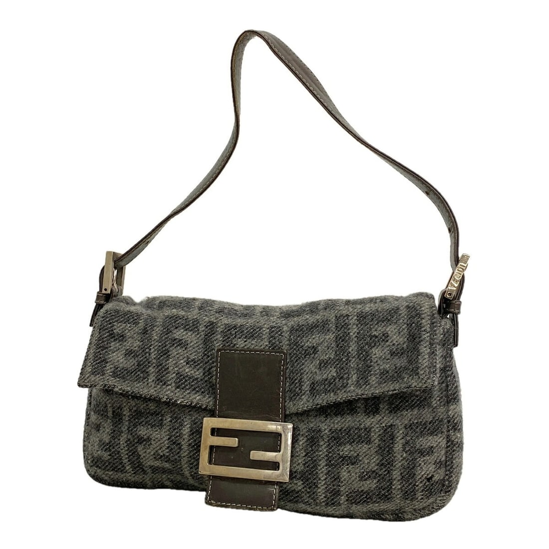 Fendi Zucca Mamma Bucket Wool Handbag, Gray, Women's: --- Catalog ---Category: SizeSize (HxWxD): 15cm x 26cm x 4.5cm / 5.9'' x 10.23'' x 1.77''Category: DesignType: HandbagColor: GrayGender: WomenMaterial: Wool Hardware Color: SilverCategory: GeneralBran