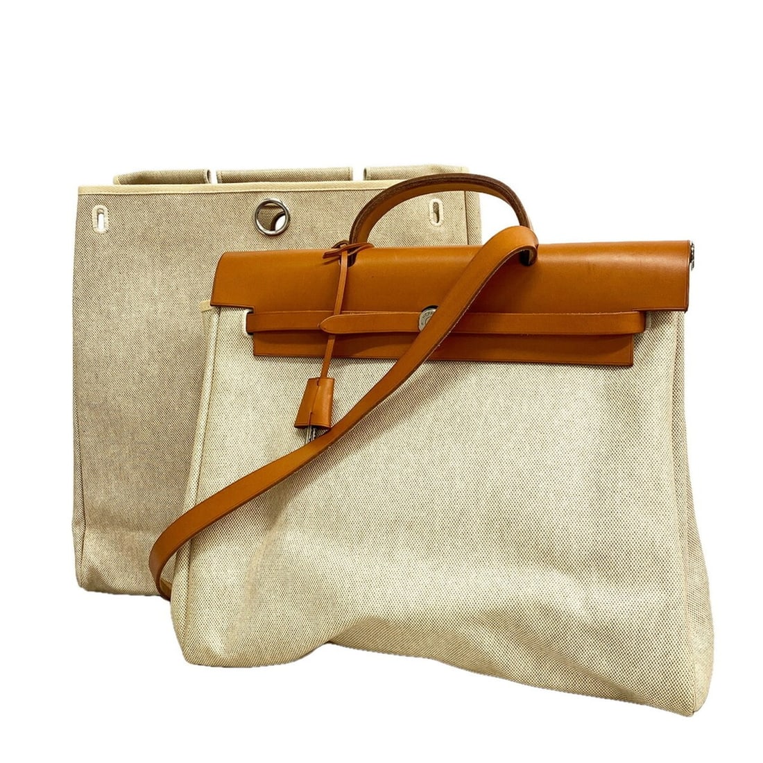 Hermes Herbag MM handbag, Toile H, natural, ?B stamp, 2-way bag for women: --- Catalog ---Category: SizeSize (HxWxD): 30cm x 38cm x 14cm / 11.81'' x 14.96'' x 5.51''Category: DesignType: HandbagColor: NaturalGender: WomenMaterial: Toile H Hardware Color: SilverCategory: Gene