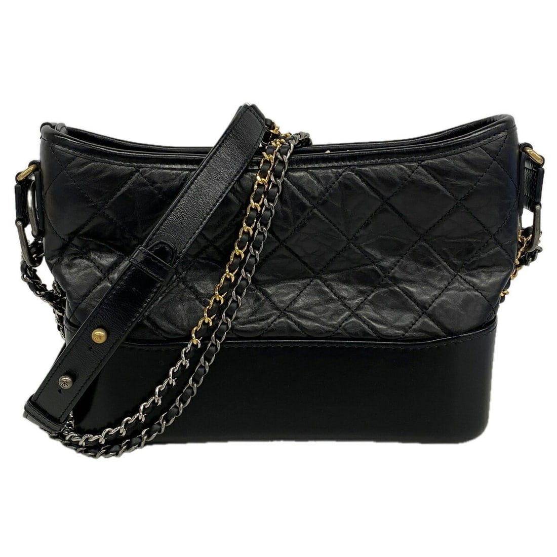 Chanel Shoulder Bag, Chain Shoulder, Gabrielle, Leather, Black Gold, Women's: --- Catalog ---Category: SizeSize (HxWxD): 17.5cm x 24.5cm x 9cm / 6.88'' x 9.64'' x 3.54''Category: DesignType: Shoulder bagColor: BlackGender: WomenMaterial: Leather Hardware Color: Gold, SilverCate