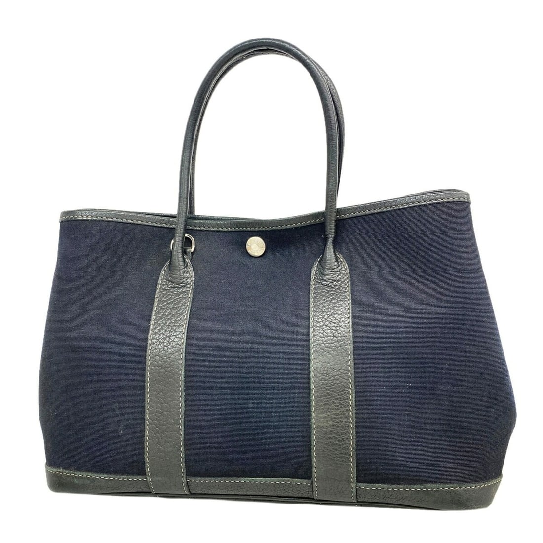 Hermes Garden TPM Tote Bag, Toile Officier, Black, ?H stamp, Women's.: --- Catalog ---Category: SizeSize (HxWxD): 21.5cm x 30.5cm x 13cm / 8.46'' x 12'' x 5.11''Category: DesignType: Tote bagColor: BlackGender: WomenMaterial: Toile officier Hardware Color: GoldCategory: 