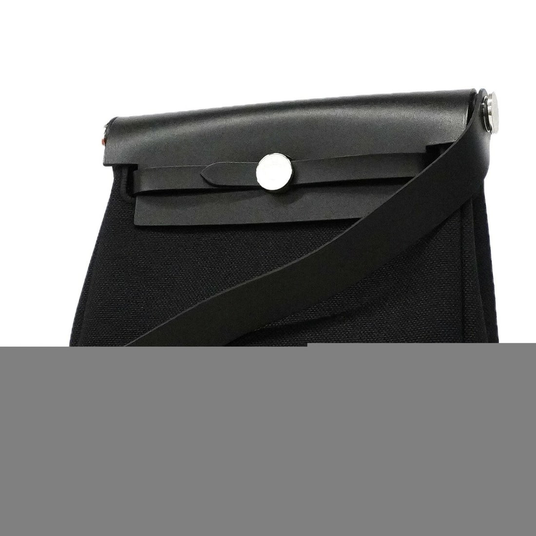 Hermes Shoulder Bag, Herbag Zip Mini, Toile Military, Black, G Stamp, Women's: --- Catalog ---Category: SizeSize (HxWxD): 19cm x 20cm x 6cm / 7.48'' x 7.87'' x 2.36''Category: DesignType: Shoulder bagColor: BlackGender: WomenHardware Color: SilverCategory: GeneralBrand: Hermes--