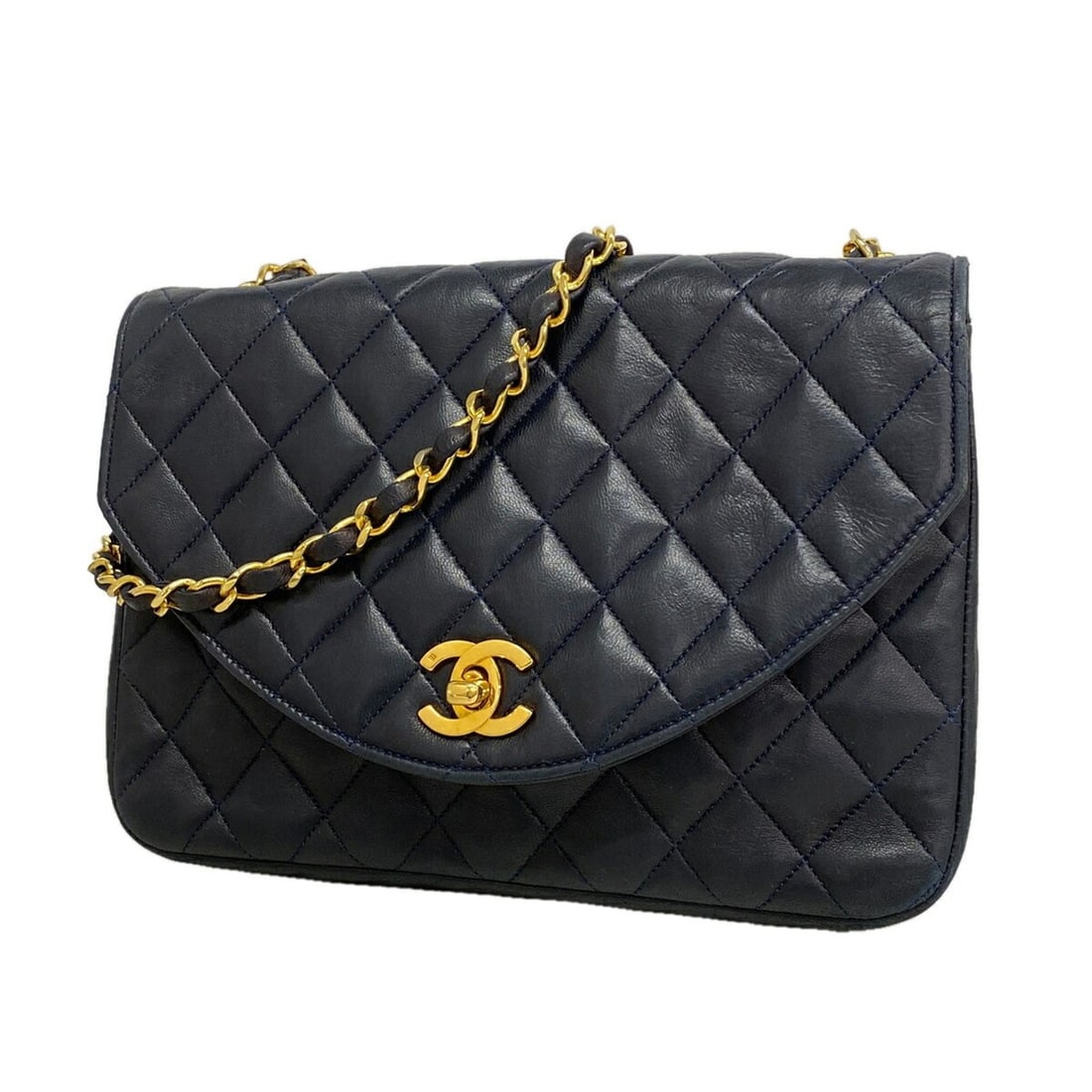Chanel Matelassé Chain Shoulder Bag, Lambskin, Black, Women's: --- Catalog ---Category: SizeSize (HxWxD): 16cm x 22cm x 6.5cm / 6.29'' x 8.66'' x 2.55''Category: DesignType: Shoulder bagColor: BlackGender: WomenMaterial: Leather Hardware Color: GoldLeather/Fur Ty