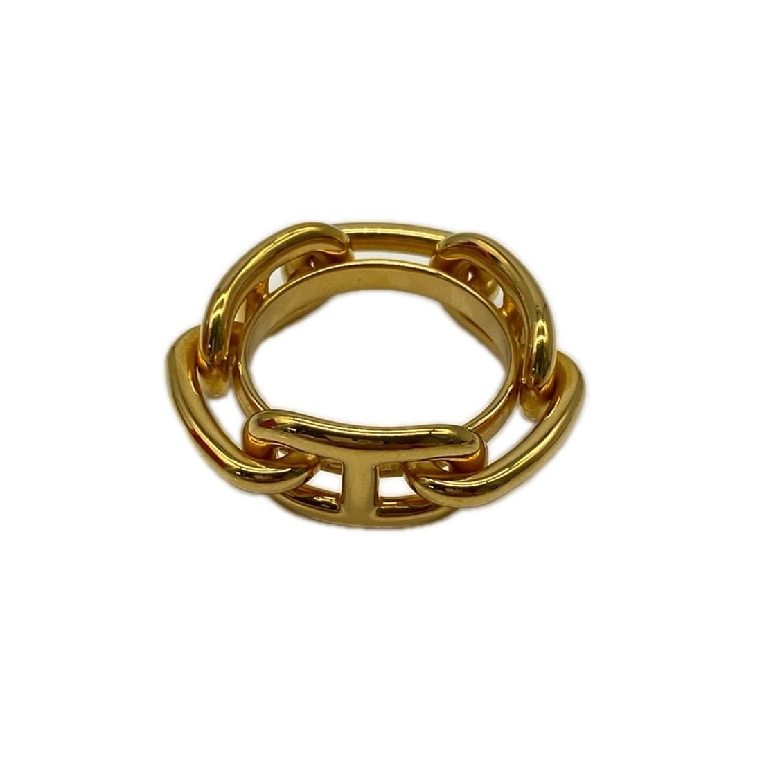 HERMES Legato Scarf Ring, Gold GP, Women's: --- Catalog ---Category: DesignType: Scarf ringColor: GoldGender: WomenCategory: GeneralBrand: HermesCategory: Physical PropertiesSize (HxWxD): 3cm x 3cm / 1.18'' x 1.18''--- Item List ---Section: Con