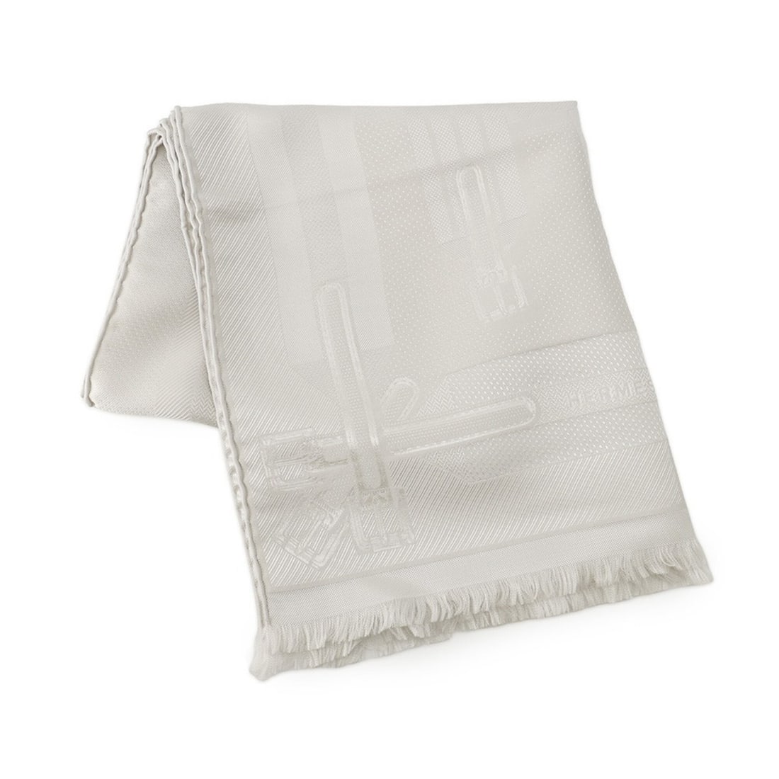 Hermes Stole/Scarf Coaching Silk Scarf Jacquard HERMES 2025 SCARF: --- Catalog ---Category: SizeSize (LxW): 1.74m x 42cm / 68.5'' x 16.53''Category: DesignType: StoleColor: IvoryGender: Men,WomenMaterial: Silk 100%Category: GeneralBrand: Hermes--- Item List ---Sectio