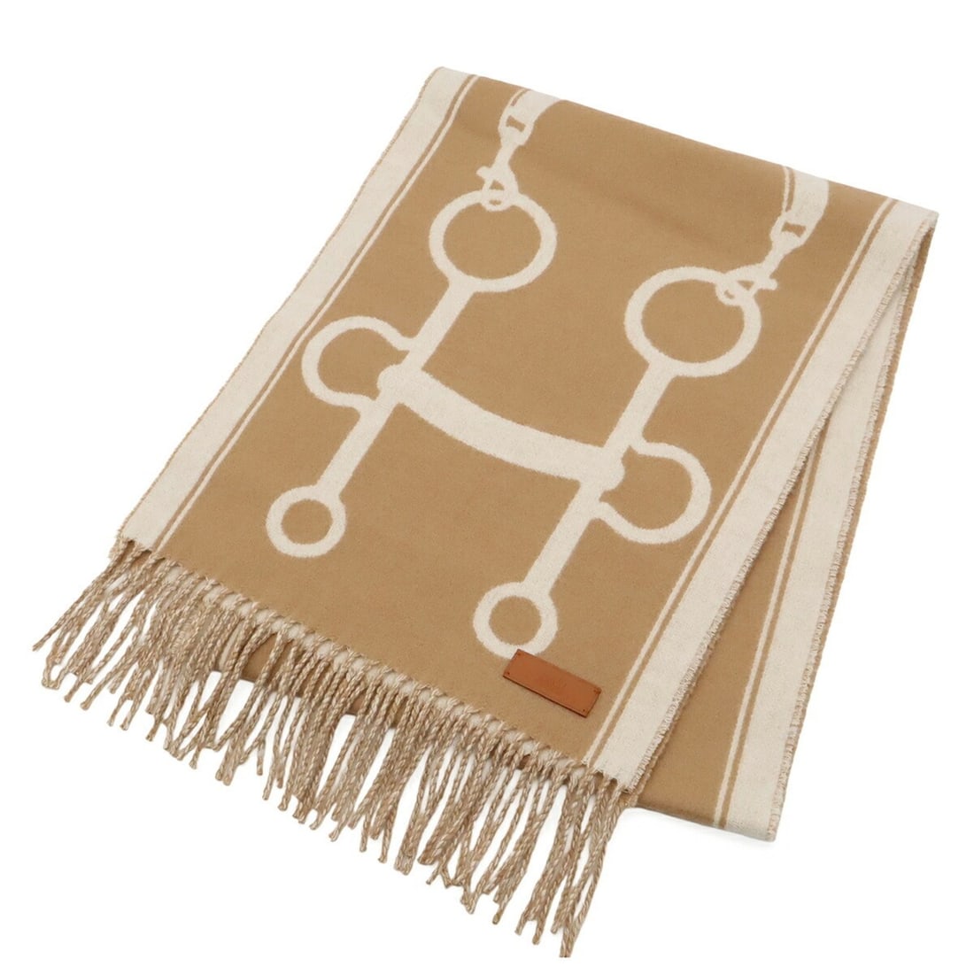 HERMES Hermes Mole Scarf Stole 100% Cashmere Beige White: --- Catalog ---Category: SizeSize (LxW): 1.73m x 31.5cm / 68.11'' x 12.4''Category: DesignType: StoleColor: Beige, WhiteGender: WomenMaterial: Cashmere Category: GeneralBrand: Hermes--- Item List ---S