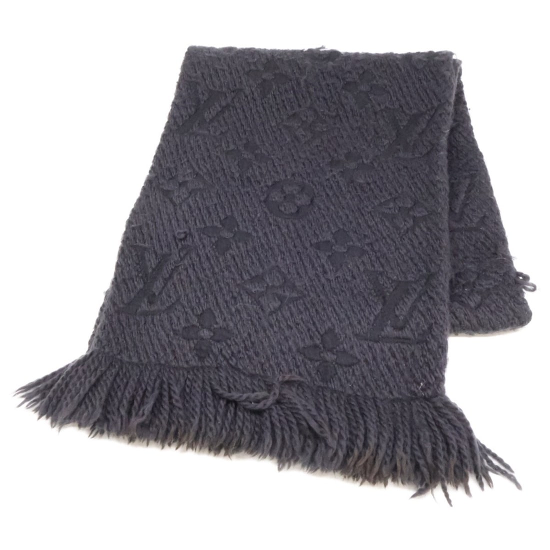 LOUIS VUITTON M72431 Wool x Silk Echarpe Logomania Stole Scarf Black Women's: --- Catalog ---Category: SizeSize (LxW): 1.7m x 29cm / 66.92'' x 11.41''Category: DesignType: StoleColor: BlackGender: WomenMaterial: Wool Category: GeneralBrand: Louis Vuitton--- Item List ---Section