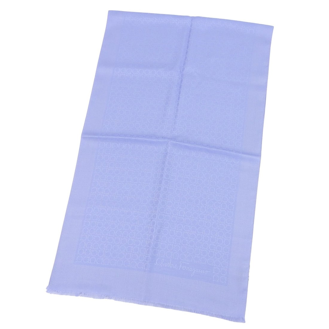 Salvatore Ferragamo silk wool Gancini pattern stole/scarf/shawl, light blue, made in Italy, women's.: --- Catalog ---Category: SizeSize (LxW): 1.58m x 47cm / 62.2'' x 18.5''Category: DesignType: StoleColor: Light blueGender: WomenMaterial: Silk , Wool Category: GeneralBrand: Salvatore FerragamoCountry