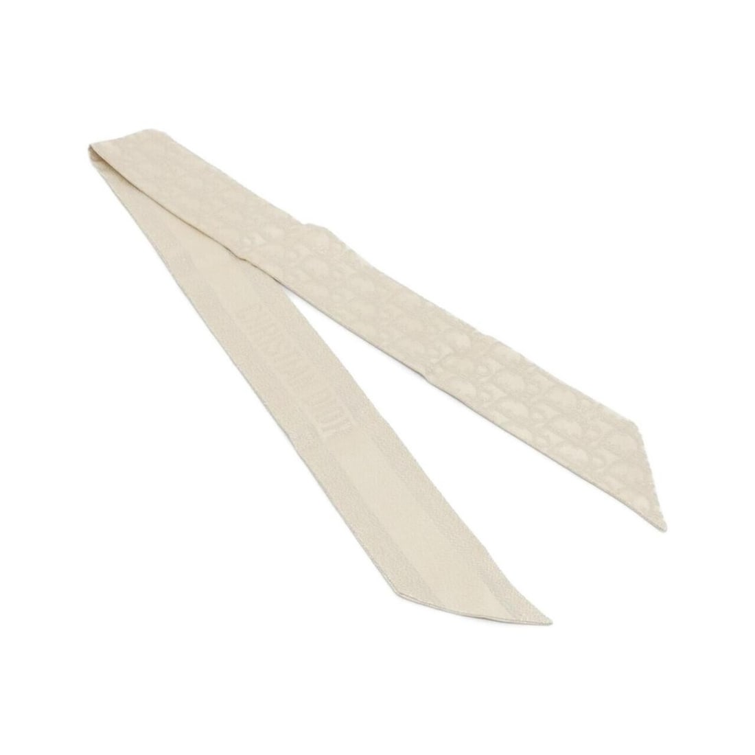 Christian Dior DIOR OBLIQUE 41DOB106L670 Scarf/Muffler: --- Catalog ---Category: SizeSize (LxW): 6cm x 1.05m / 2.36'' x 41.33''Category: DesignType: ScarfColor: GoldGender: Men,WomenMaterial: Silk , Nylon Category: GeneralMPN: 41DOB106L670Brand: Christian 