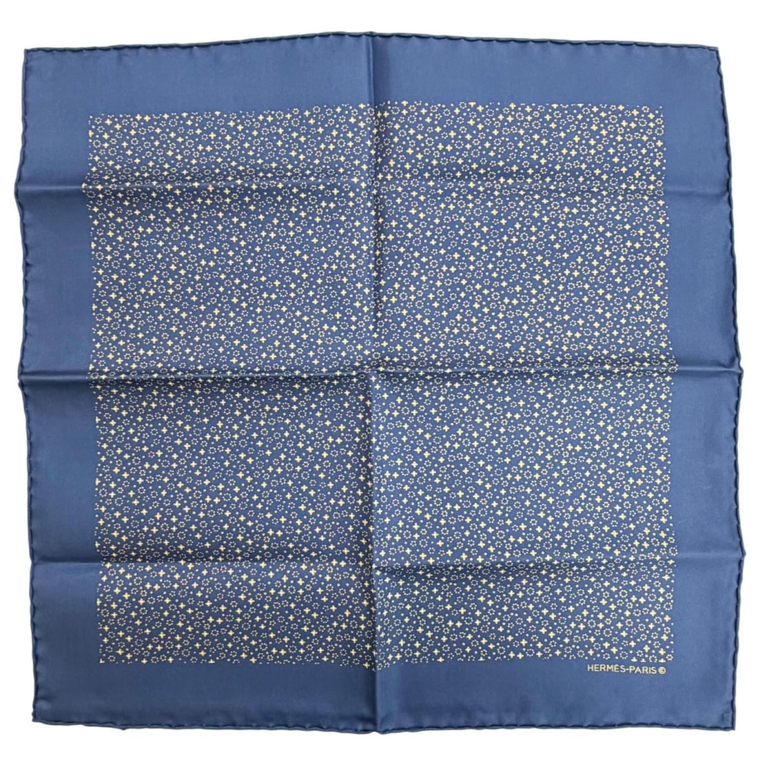 HERMES 100% Silk Petit Carré 45 Gavroche Pattern Scarf/Muffler, Navy and Yellow, Made in France,: --- Catalog ---Category: SizeSize (LxW): 42.5cm x 42.5cm / 16.73'' x 16.73''Category: DesignType: ScarfColor: Navy, YellowGender: WomenMaterial: Silk Category: GeneralBrand: HermesCountry of Origin: F