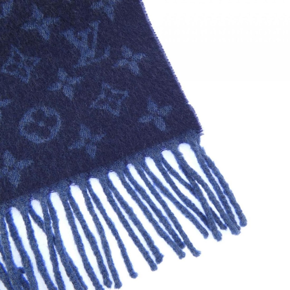 Louis Vuitton Monogram Gradient M70257 Scarf - 2