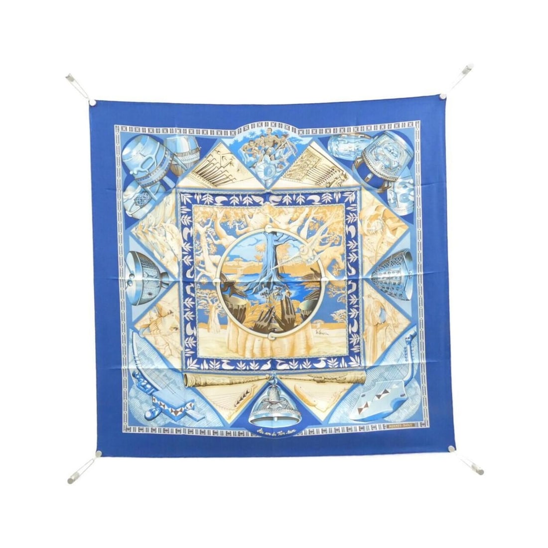 Hermes AU SON DU TAM Carre Scarf Muffler: --- Catalog ---Category: SizeSize (LxW): 90cm x 90cm / 35.43'' x 35.43''Category: DesignType: ScarfColor: BlueGender: WomenMaterial: Silk Category: GeneralBrand: Hermes--- Item List ---Section: Condit