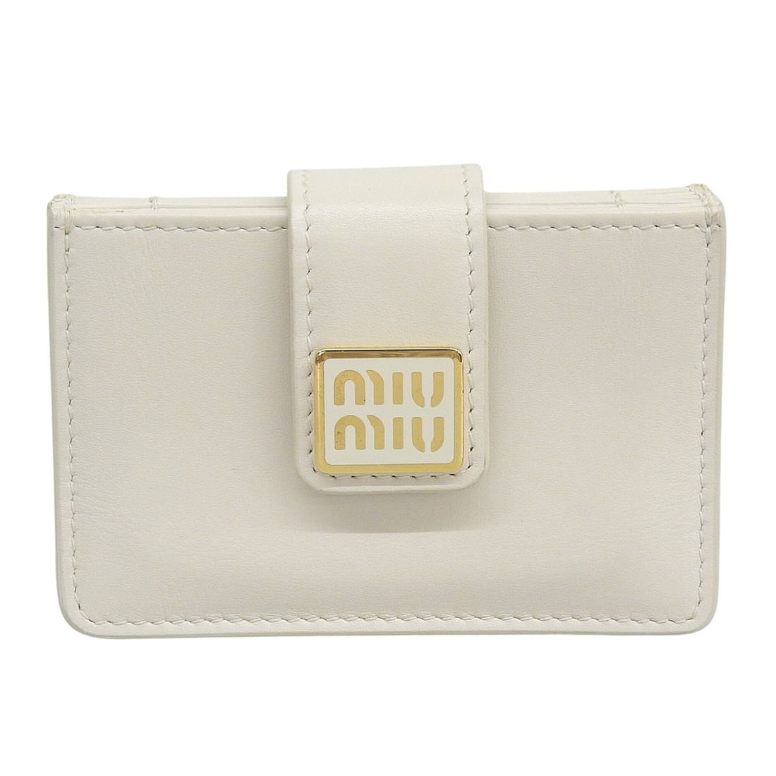 Miu Miu MIUMIU 5MC280 Leather Business Card Holder/Pass Case, Ivory with Gold Hardware, Made in: --- Catalog ---Category: DesignType: Card caseColor: IvoryGender: WomenMaterial: Leather Category: GeneralBrand: Miu MiuCountry of Origin: ItalyCategory: Physical PropertiesSize (HxWxD): 6.5cm x 10cm 