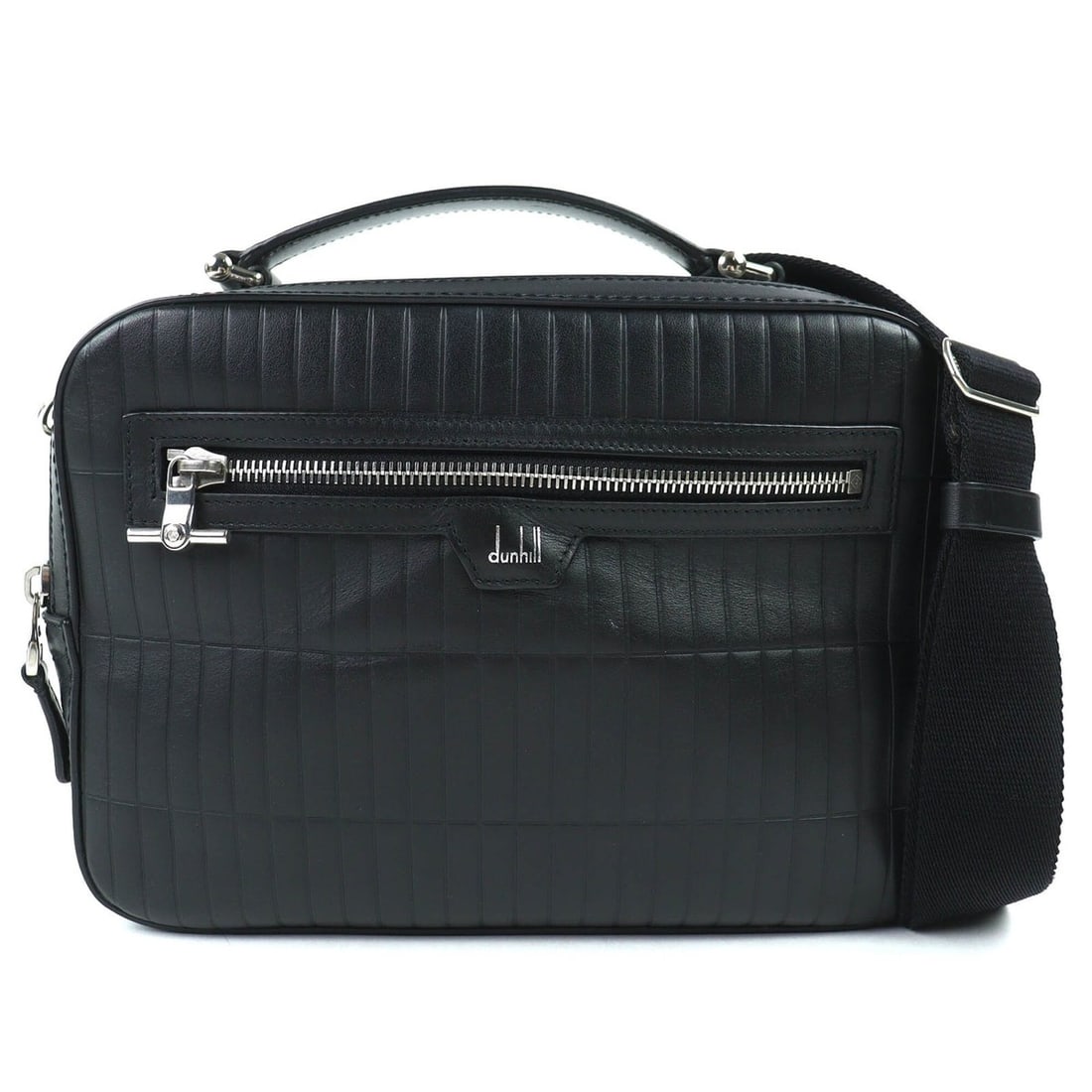 Dunhill Rollagas Top Handle Bag, Logo Embossed Calf Leather, 2-Way Shoulder Bag (Can be Worn: --- Catalog ---Category: SizeSize (HxWxD): 19.5cm x 27cm x 7cm / 7.67'' x 10.62'' x 2.75''Category: DesignType: Shoulder bagColor: BlackGender: MenMaterial: Leather Category: GeneralBrand: DunhillCoun