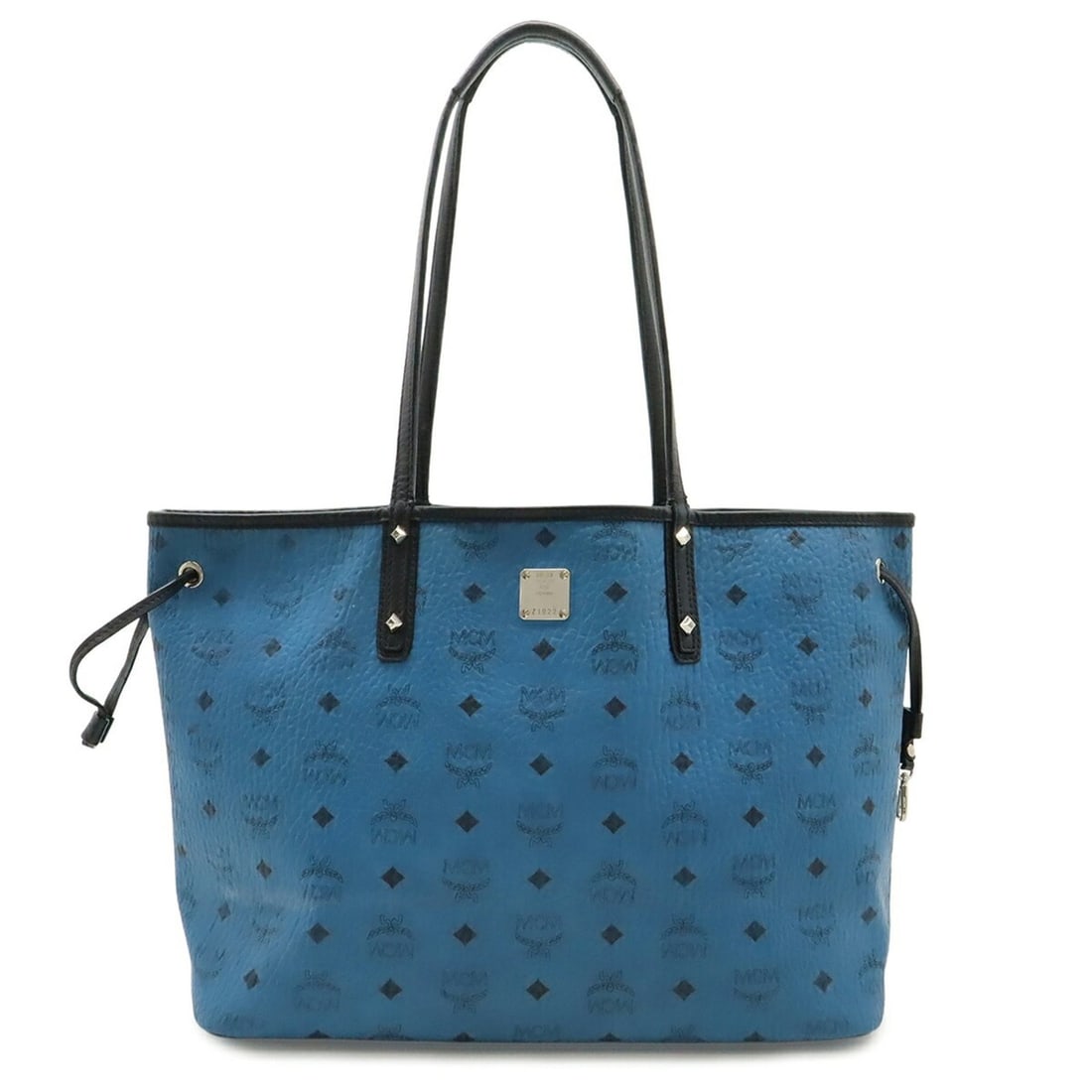 MCM Visetos Glam Tote Bag Shoulder Reversible Coated Canvas Leather Blue Black: --- Catalog ---Category: SizeSize (HxWxD): 27.5cm x 35.5cm x 15cm / 10.82'' x 13.97'' x 5.9''Category: DesignType: Shoulder bag, Tote bagColor: Black, BlueGender: WomenMaterial: Canvas , Canvas , Leat