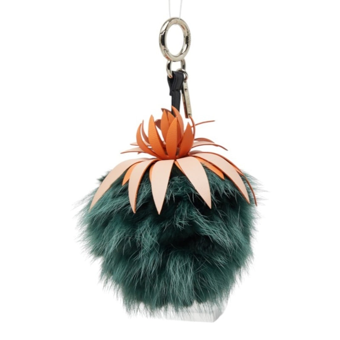 Fendi Pom Fruit Pineapple Charm Accessory Bag Keychain Green Orange Fur Leather Women's FENDI: --- Catalog ---Category: SizeSize (HxWxD): 10cm x 11cm / 3.93'' x 4.33''Category: DesignType: KeyringColor: Green, OrangeGender: WomenMaterial: Fur, LeatherCategory: GeneralBrand: Fendi--- Item List -