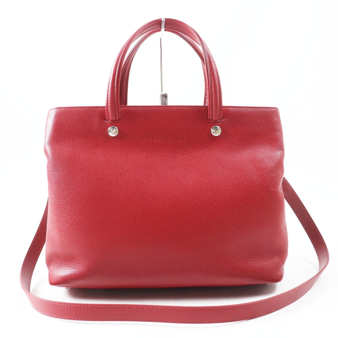 Longchamp Le Fouloné Logo-Engraved 2-Way Handbag/Shoulder Bag, Red, Silver Hardware, Women's: --- Catalog ---Category: SizeSize (HxWxD): 25cm x 32cm x 14cm / 9.84'' x 12.59'' x 5.51''Category: DesignType: Shoulder bagColor: Red colorGender: WomenMaterial: Leather Hardware Color: SilverCategory