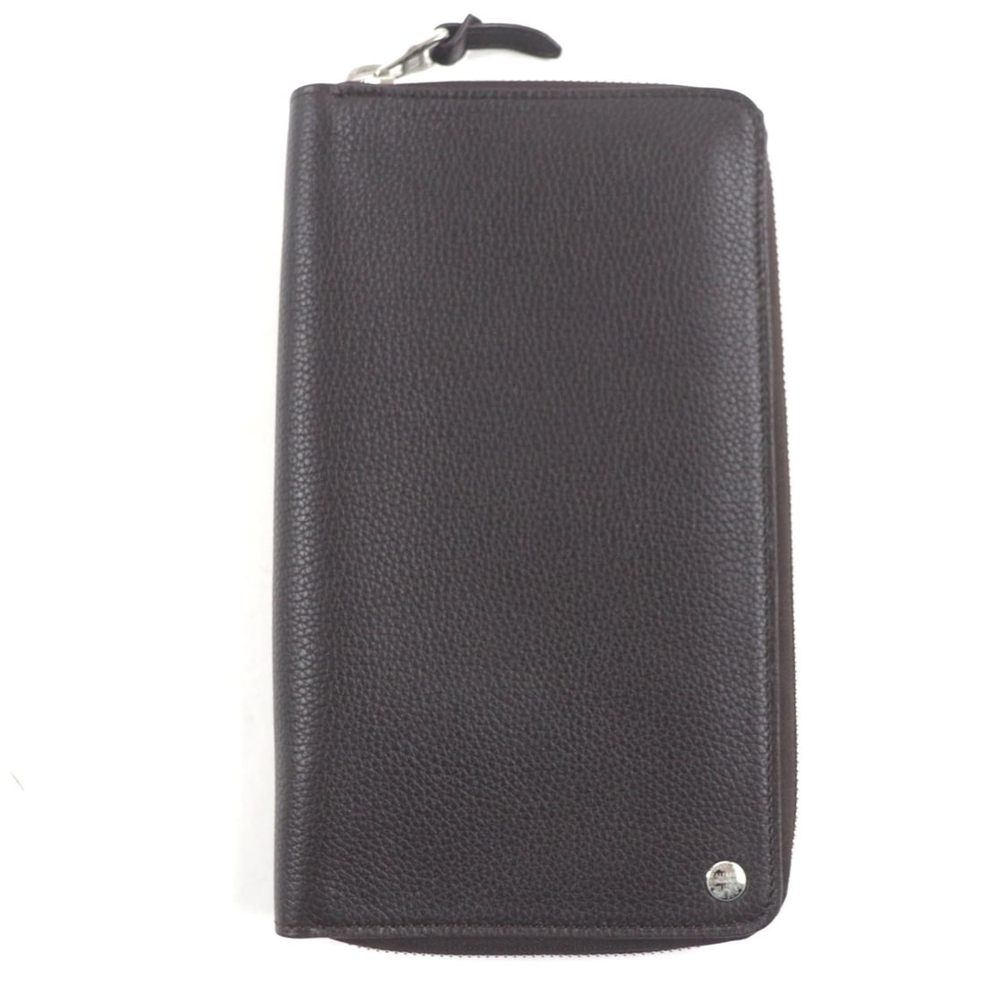 Dunhill Boston Logo Hardware Round Zip Organizer Grain Leather Long Wallet Dark Brown with Box Made: --- Catalog ---Category: SizeSize (HxWxD): 21.5cm x 13cm / 8.46'' x 5.11''Category: DesignType: Long wallet (bi-fold)Color: Dark brownGender: MenMaterial: Leather Category: GeneralBrand: DunhillCountr