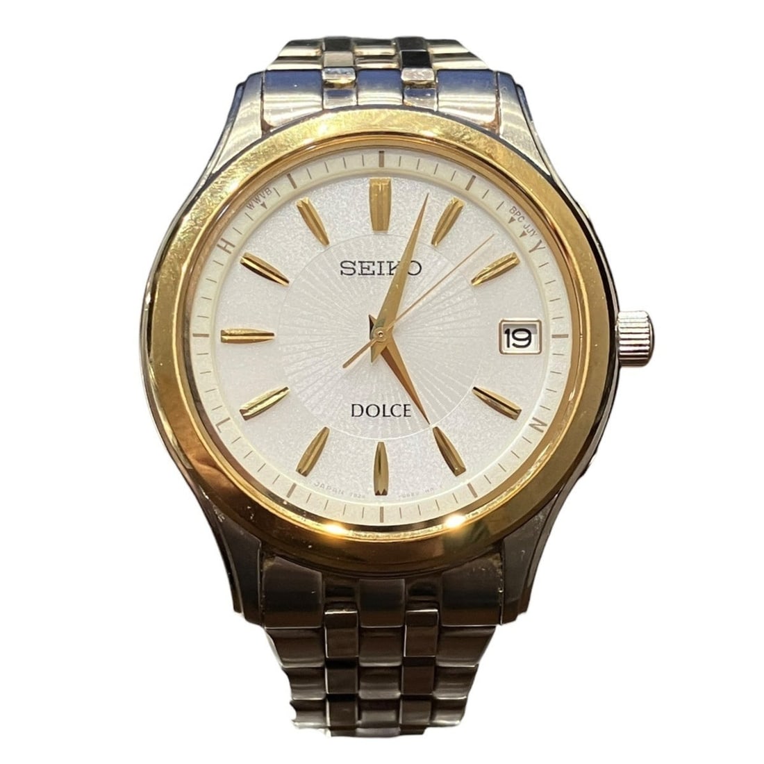 Seiko Dolce Watch, Total Weight 88.2g, Stainless Steel, Radio-Controlled Solar, White Dial,: --- Catalog ---Category: SizeWrist Size: 15cm / 5.9''Case Diameter: 37mm / 1.46''Category: DesignType: WristwatchGender: MenColor (Dial): WhiteMaterial (Band): Stainless steelMaterial (Case): Stainles