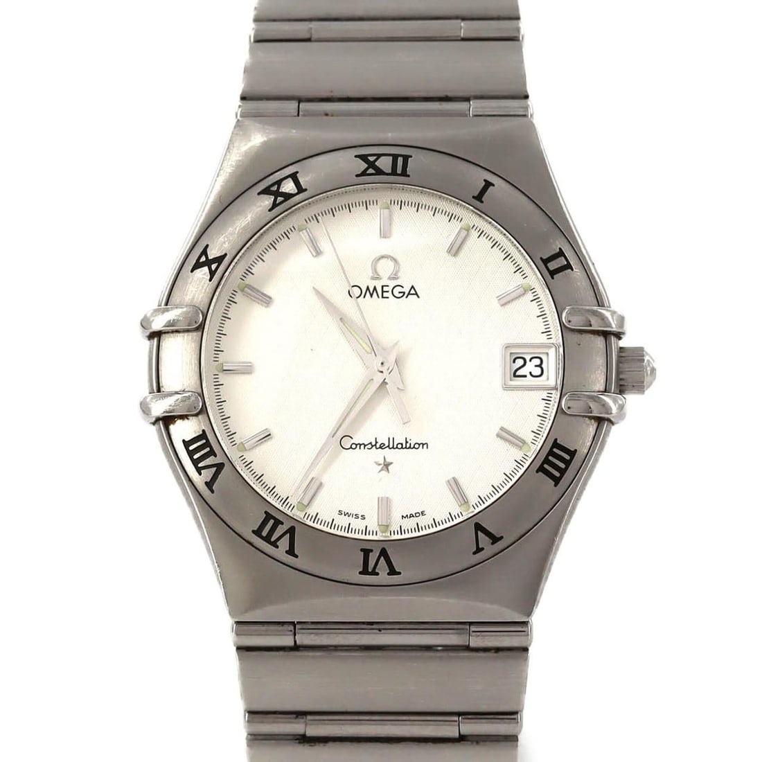 Omega Constellation 1512.30 SS Quartz Watch: --- Catalog ---Category: SizeWrist Size: 16cm / 6.29''Case Diameter: 33.5mm / 1.32''Category: DesignType: WristwatchGender: MenColor (Dial): SilverMaterial (Band): Stainless steelMaterial (Case): Stai